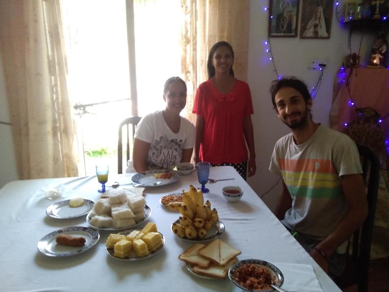 Friends Home Kudapaduwa 外观 照片